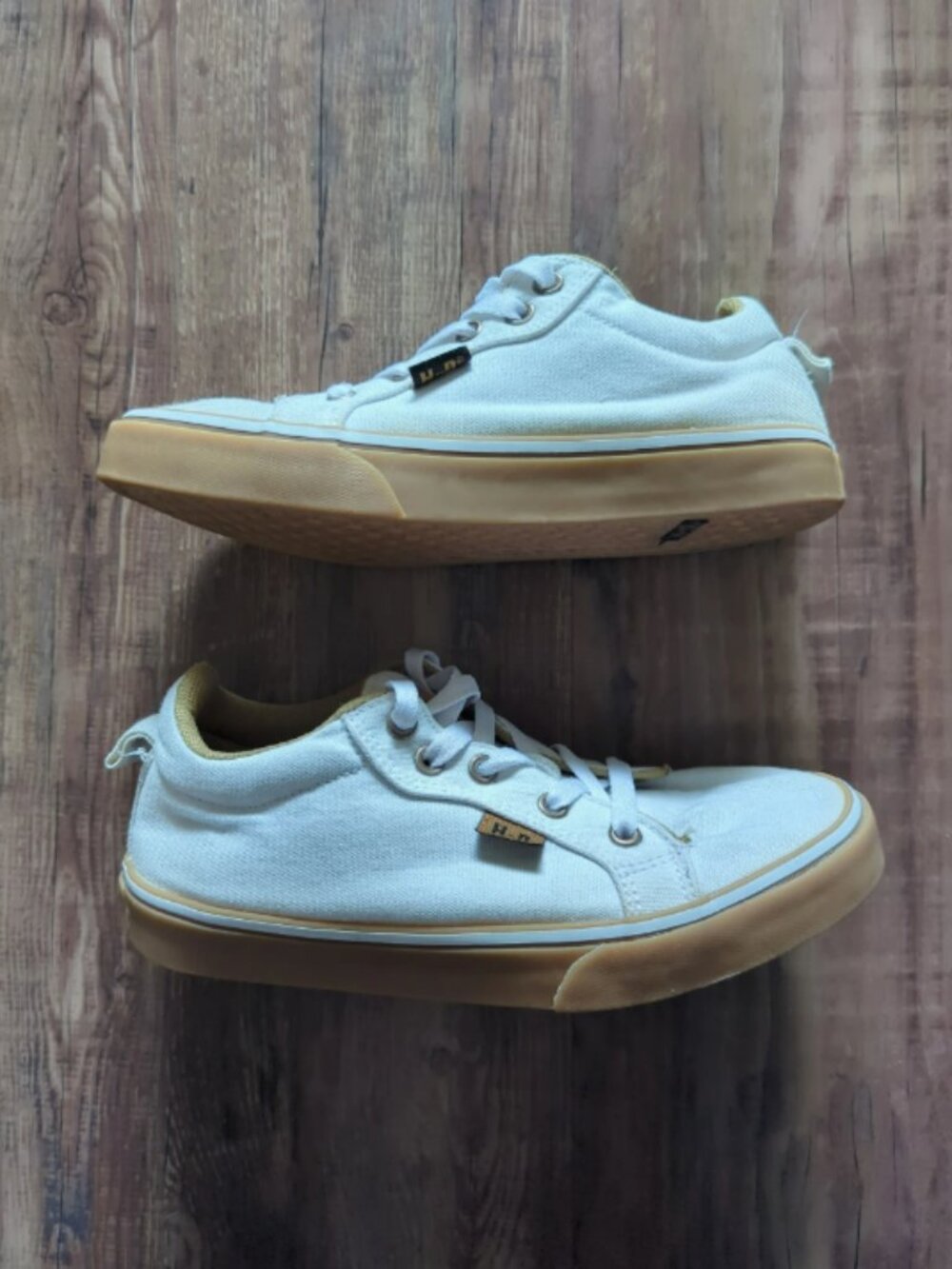 Harley-Davidson Women's Torland White Canvas Sneakers Size 6.5